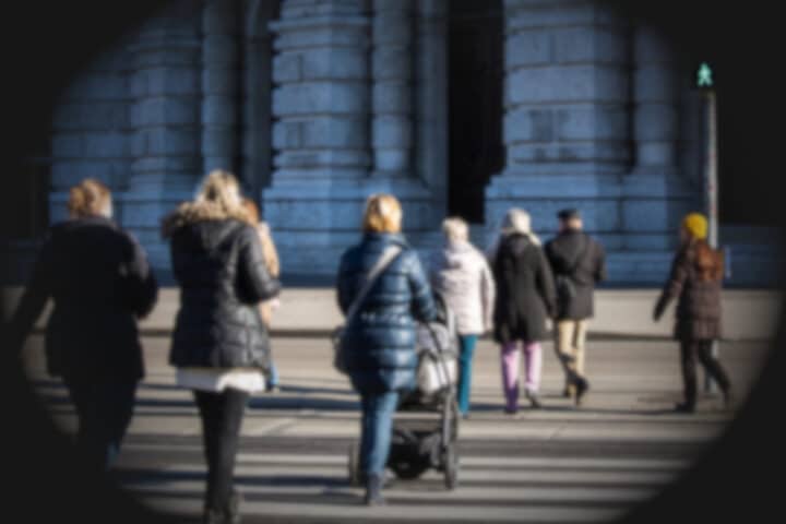 Wer als Fußgänger alkoholisiert im Straßenverkehr unterwegs ist, gefährdet sich und andere.